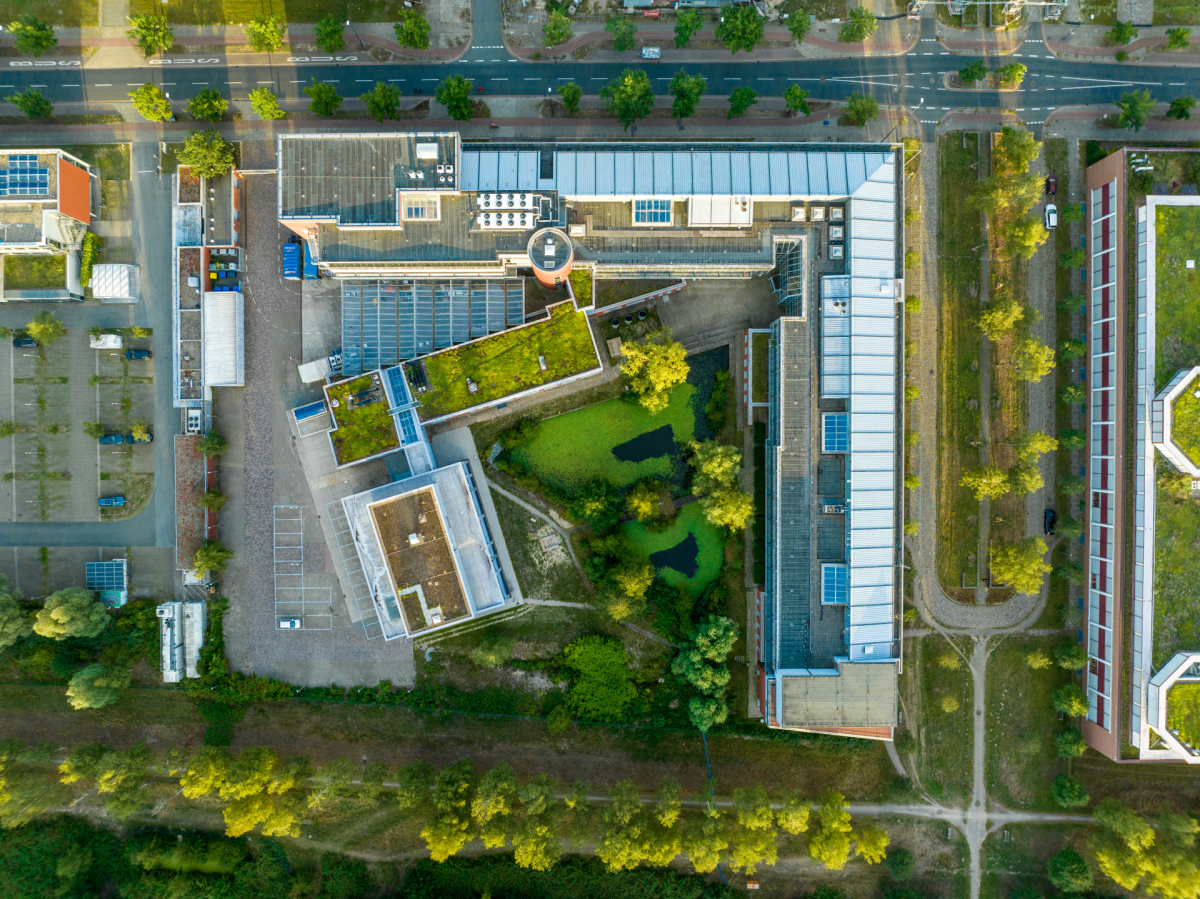Gebäude des Max-Planck-Instituts für Marine Mikrobiologie von oben